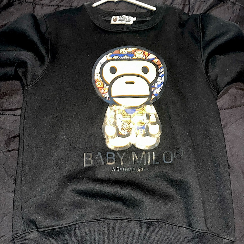 Baby Milo sweater